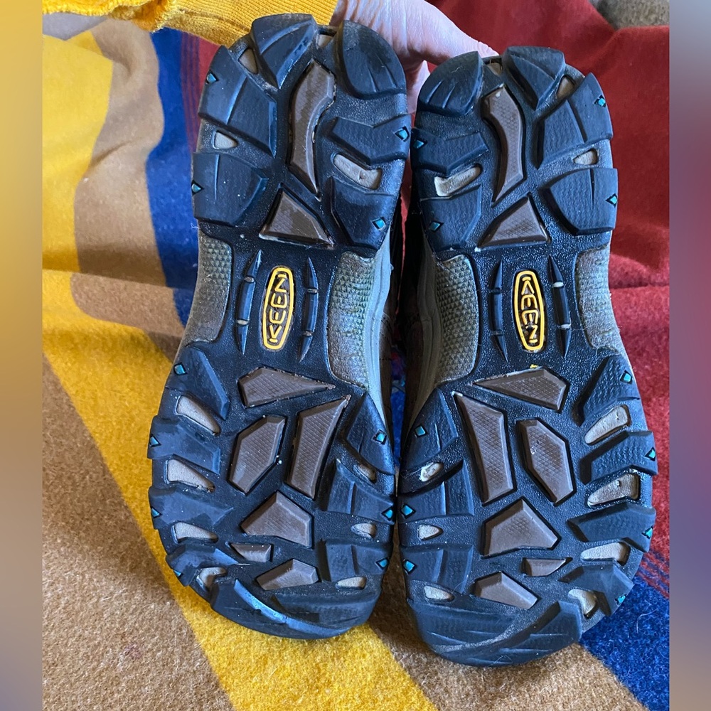 Keen Targhee II Waterproof Mid Hiking Boots - Picture 4 of 8